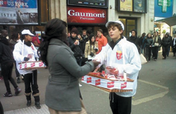 Royco echantillon dans la rue