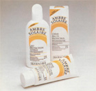 Ambre Solaire version années 1990: un système multi-protecteur pour arrêter les rayons du soleil nocifs pour la peau (UVB, UVA, infrarouge...) et bronzer progressivement en toute sécurité
