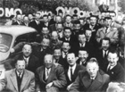 voyageurs avec lunettes omo